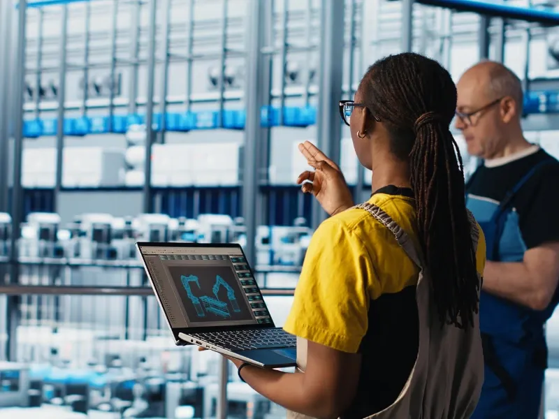 manufacturing process optimization with RTLS LocaXion